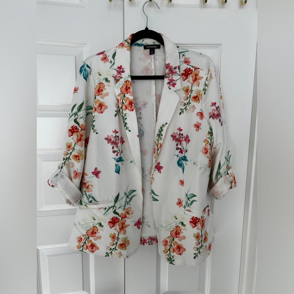 Roz & Ali Blazer